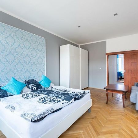 Bright Apartment Few Steps From Centre Praga Exterior foto