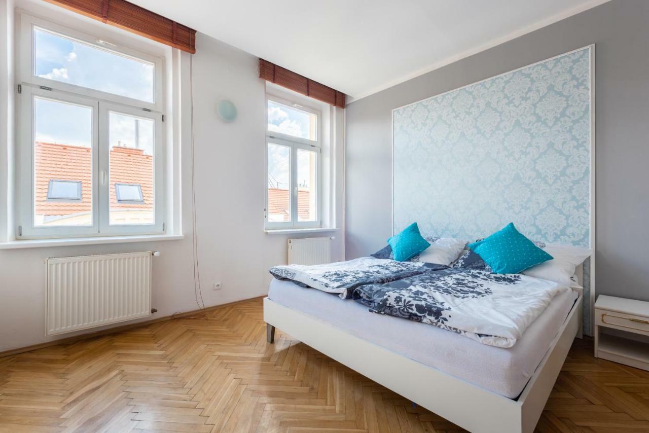 Bright Apartment Few Steps From Centre Praga Exterior foto